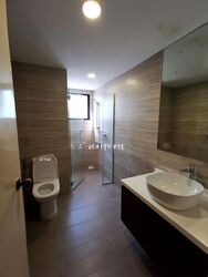 Central Green Condominium (D3), Condominium #495601751